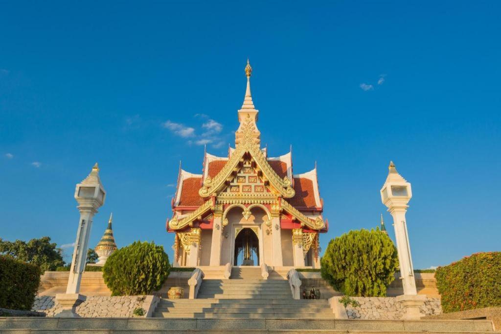 Thanburi Hotel Удон-Тхани Экстерьер фото