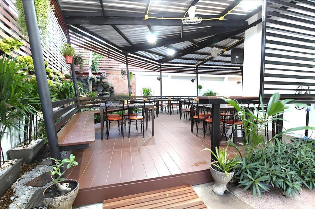 Thanburi Hotel Удон-Тхани Экстерьер фото